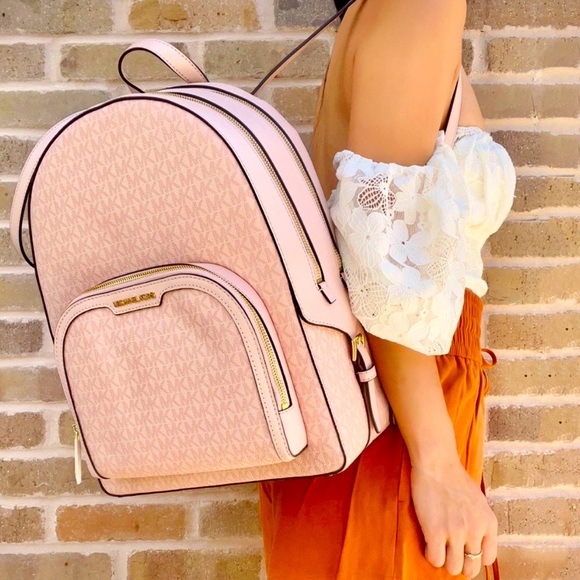 Michael Kors Large Jaycee Logo Pink Backpack - Picture 1 of 11